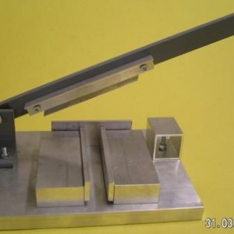 Verbesserungen bei System Stahl und System Holz | MBJ Fassadentechnik Verbesserte Wärmedurchgangskoeffizienten bei den Systemen Stahl und Holz durch anbringen von Dämmblöcken